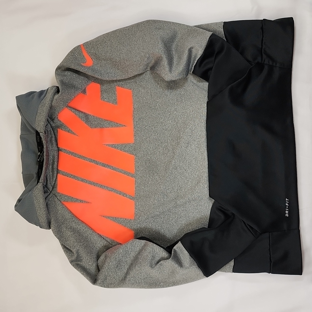 NIKE Dri-Fit pullover sizeXL